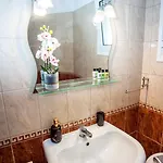 Daire Nikos Spacious And Panoramic Argostolion