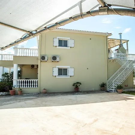 Daire Nikos Spacious And Panoramic