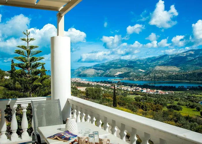 Nikos Spacious And Panoramic Appartamento *