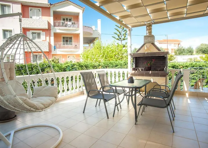 Nikos Spacious And Panoramic *