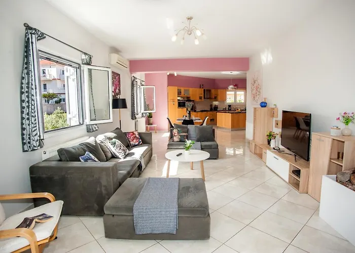 Nikos Spacious And Panoramic * Argostoli (Kefalonia)