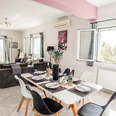 Nikos Spacious And Panoramic ארגוסטולי