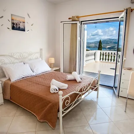 Nikos Spacious And Panoramic شقة أرغوستولي
